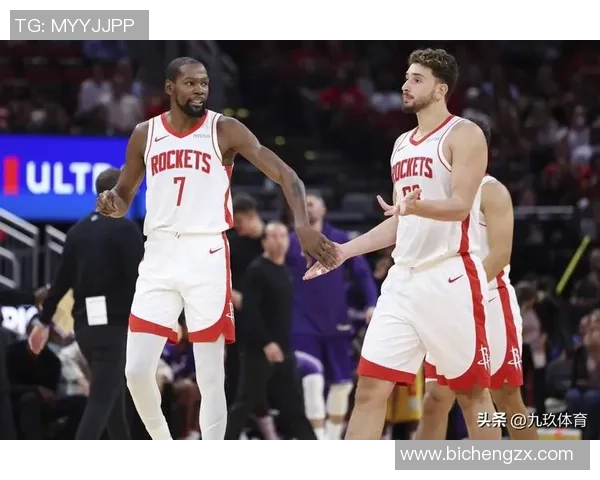 2017年NBA季后赛火箭与雷霆的精彩对决回顾与分析 2017年NBA季后赛火箭与雷霆的精彩对决回顾与分析